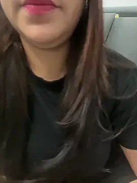 Naughtypreeti online show from April 2, 2026, 5:21 pm