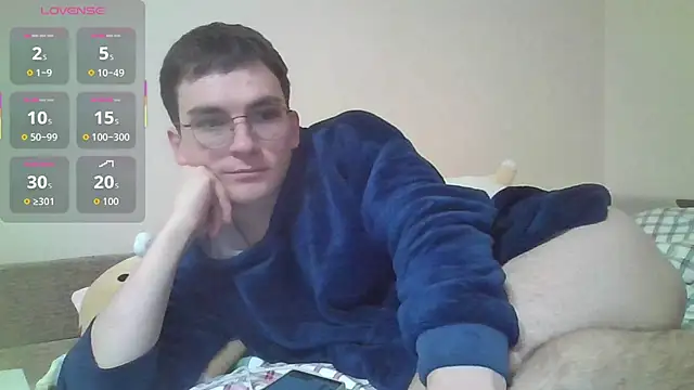 leo cutie online show from February 11, 2026, 9:31 pm