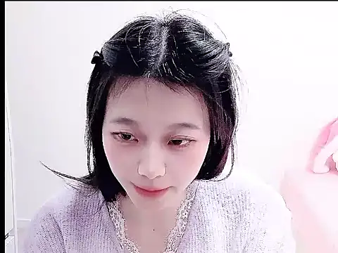 Snapshot of youyou-66 chatting on December 17, 2025, 9:48 am youyou-66 online show from December 17, 2025, 9:48 am