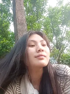 Hilary-123 online show from April 5, 2026, 12:52 am