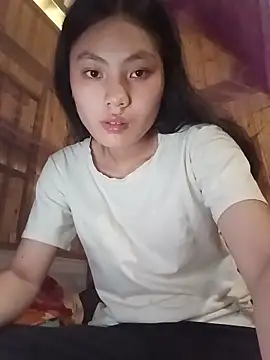 Hilary-123 online show from May 23, 2026, 3:34 am