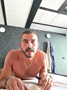 Cicciolino 23 online show from June 20, 2026, 12:19 pm