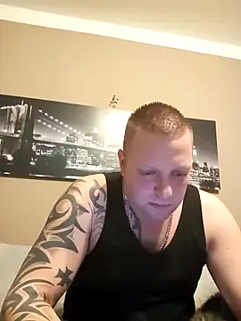 Chiemsee610 online show from December 17, 2025, 4:13 pm