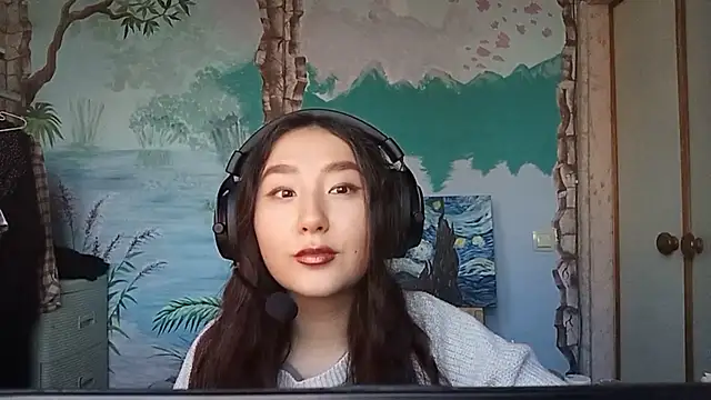 Sofiaherexo online show from December 15, 2025, 10:52 am