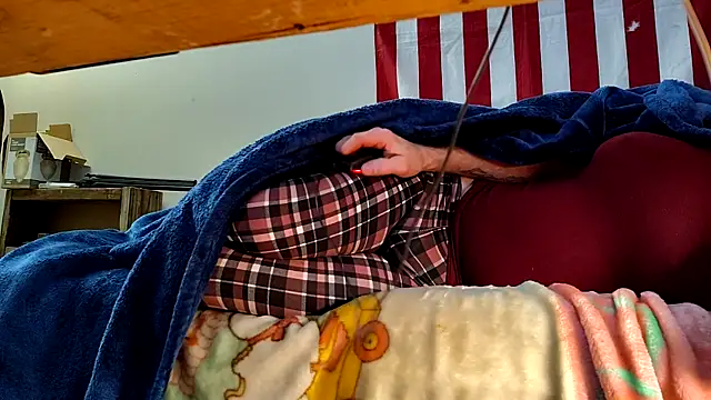 Olewrench35 online show from December 4, 2025, 4:55 am