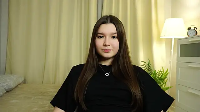 Snapshot of LidiaPasaye chatting on December 3, 2025, 12:25 pm LidiaPasaye online show from December 3, 2025, 12:25 pm