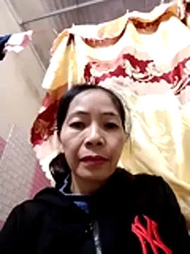 Snapshot of Cool-iponk chatting on December 17, 2025, 2:06 am Cool-iponk online show from December 17, 2025, 2:06 am