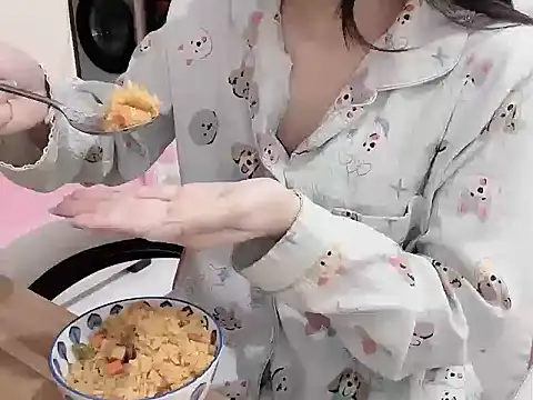 Yuyu-baobei online show from March 24, 2026, 9:53 pm