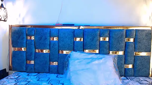 Snapshot of _valery34_ chatting on February 4, 2026, 12:22 pm valery34 online show from February 4, 2026, 12:22 pm