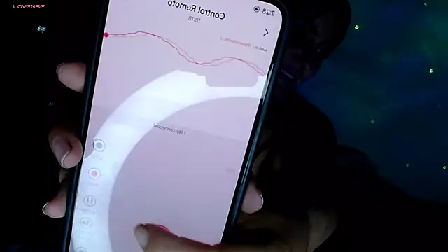 MisNicol online show from December 17, 2025, 12:27 am