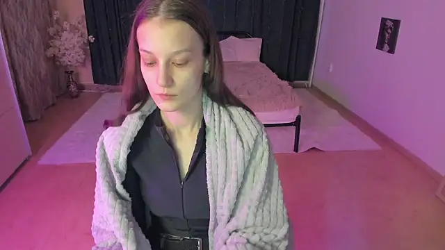 KrisDoeil online show from February 16, 2026, 1:35 am