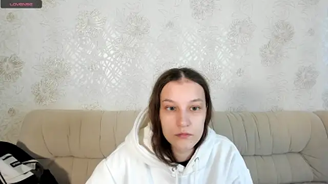 Snapshot of KrisDoeil chatting on May 7, 2026, 1:55 am KrisDoeil online show from May 7, 2026, 1:55 am