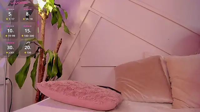 GisellePalmer 88 online show from April 15, 2026, 7:58 pm