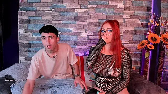 Cherry Blaze  online show from December 18, 2025, 3:45 am