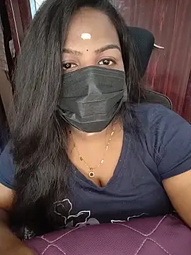 Snapshot of Tamil_Shara chatting on July 1, 2026, 9:44 am Tamil Shara online show from July 1, 2026, 9:44 am
