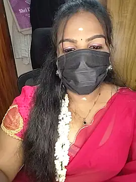 Snapshot of Tamil_Shara chatting on July 13, 2026, 4:43 pm Tamil Shara online show from July 13, 2026, 4:43 pm