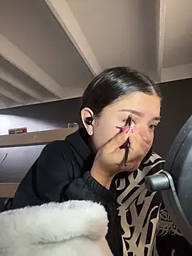 Camila Duarte2 online show from February 16, 2026, 1:29 pm