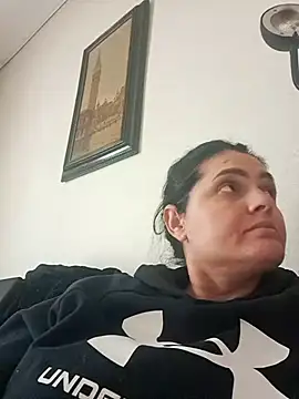 Snapshot of gini92 chatting on February 13, 2026, 2:02 pm gini92 online show from February 13, 2026, 2:02 pm