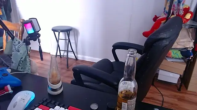 Longdforya online show from February 24, 2026, 8:51 pm