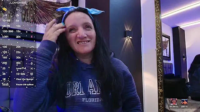 Andre cloefoxx  online show from February 24, 2026, 2:53 am