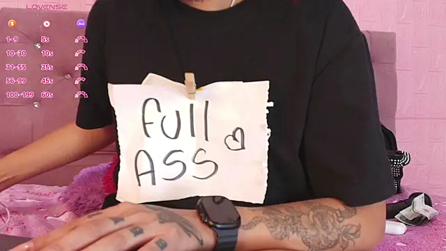 Snapshot of Slut_Dirty_Nastyy chatting on December 18, 2025, 10:49 pm Slut Dirty Nastyy online show from December 18, 2025, 10:49 pm