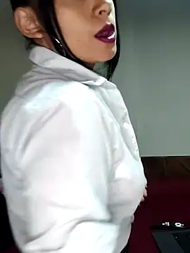 Snapshot of Laura_Daza1 chatting on February 3, 2026, 1:38 pm Laura Daza1 online show from February 3, 2026, 1:38 pm