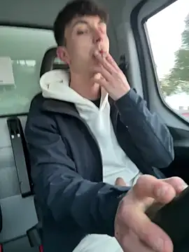 Davide9910x online show from February 26, 2026, 6:12 am