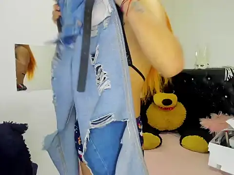 Snapshot of BlakeNoir_ chatting on May 16, 2026, 2:49 pm BlakeNoir online show from May 16, 2026, 2:49 pm