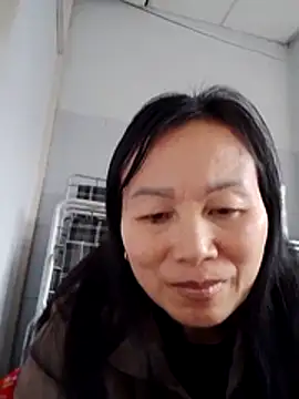 Lili-123k online show from February 2, 2026, 9:08 am