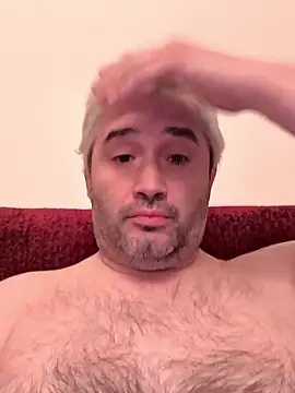 Olomoucak1982 online show from January 15, 2026, 5:16 pm