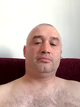 Snapshot of Olomoucak1982 chatting on April 28, 2026, 1:49 pm Olomoucak1982 online show from April 28, 2026, 1:49 pm