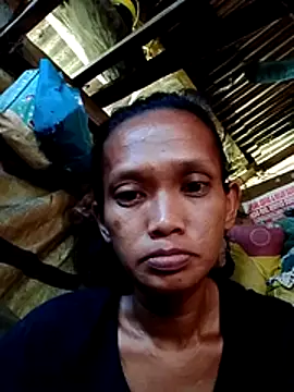 shimmirlyn 89 online show from April 8, 2026, 2:55 am