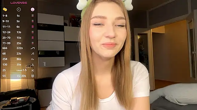 AveryBerkson online show from February 18, 2026, 4:52 am