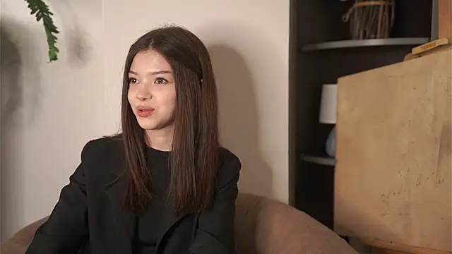 Snapshot of SadyeAnnarino chatting on December 2, 2025, 12:10 pm SadyeAnnarino online show from December 2, 2025, 12:10 pm