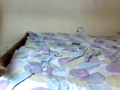 Snapshot of londanirc chatting on December 2, 2025, 11:48 am londanirc online show from December 2, 2025, 11:48 am