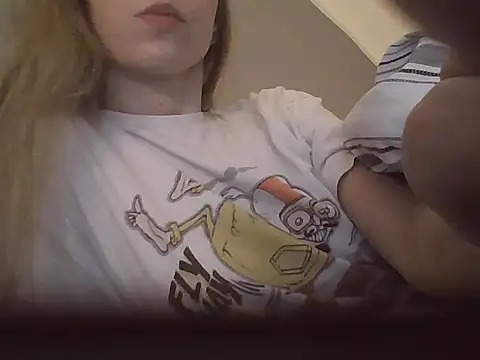 Snapshot of __RITA__ chatting on December 18, 2025, 9:21 pm RITA online show from December 18, 2025, 9:21 pm