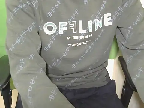 Snapshot of Michal_Fransis chatting on January 9, 2026, 12:30 pm Michal Fransis online show from January 9, 2026, 12:30 pm