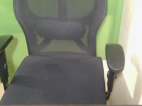 Snapshot of Michal_Fransis chatting on January 12, 2026, 12:32 pm Michal Fransis online show from January 12, 2026, 12:32 pm