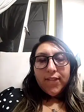 Snapshot of Valeria_montana_ chatting on April 20, 2026, 12:57 am Valeria montana online show from April 20, 2026, 12:57 am