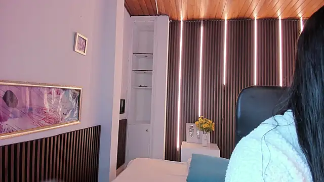 Snapshot of Ambar_Cooxx chatting on December 18, 2025, 11:16 am Ambar Cooxx online show from December 18, 2025, 11:16 am