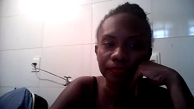 Snapshot of GrethaVianna chatting on February 11, 2026, 12:04 am GrethaVianna online show from February 11, 2026, 12:04 am