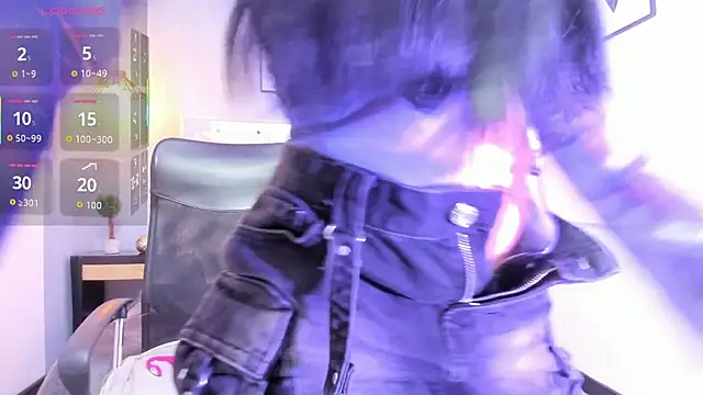 Bell marinny online show from December 18, 2025, 3:01 am