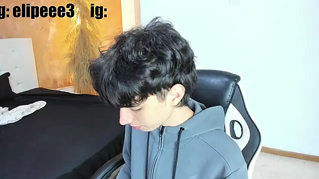 CONNOR STONNE  online show from February 21, 2026, 8:43 pm