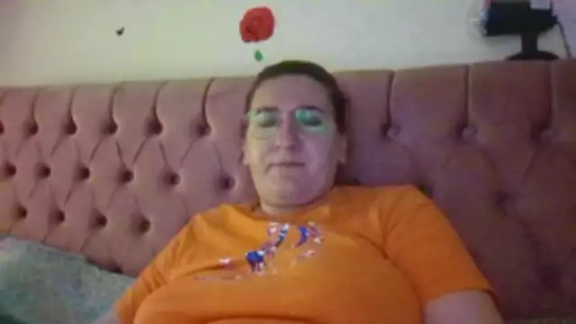 Dana92va online show from May 5, 2026, 5:43 pm