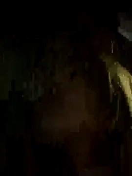 Snapshot of Valery_J chatting on December 3, 2025, 2:41 am Valery J online show from December 3, 2025, 2:41 am