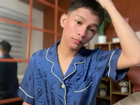 TheBoyAboveYou online show from February 26, 2026, 4:39 pm