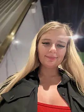 Snapshot of Betsy chatting on January 20, 2025, 8:19 am Betsy online show from January 20, 2025, 8:19 am