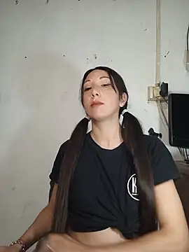 Snapshot of Cristal_azul777 chatting on June 24, 2026, 1:26 am Cristal azul777 online show from June 24, 2026, 1:26 am