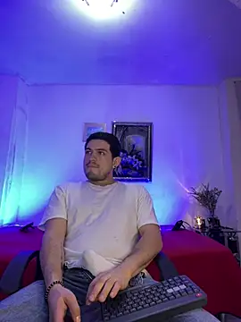 williamsmiiths16 online show from April 2, 2026, 12:14 pm