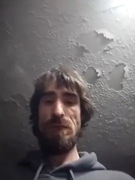 bigjohnson2914 online show from April 9, 2026, 10:09 am